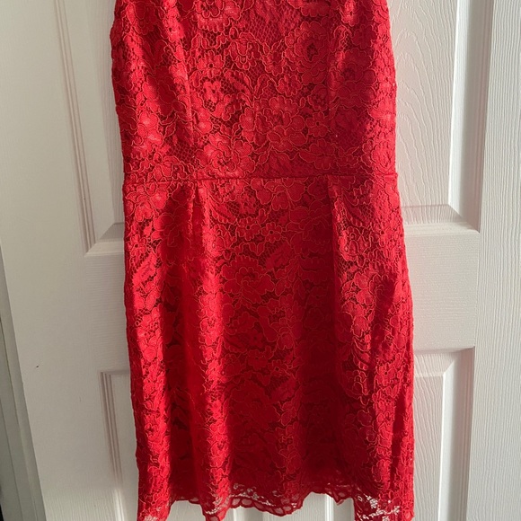 Suzy Shier Lace Dress - Picture 4 of 11